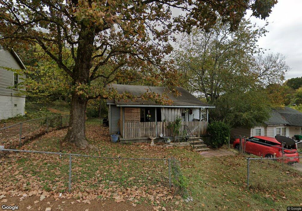 1222 Dayton St, Florence, AL 35630 - photo 1