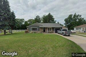 18 Mill St, Sebewaing, MI 48759