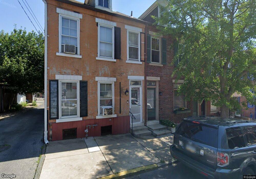 437 N Lumber St, Allentown, PA 18102 - photo 1