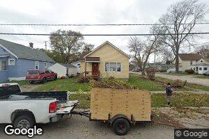 621 11th St, Port Huron, MI 48060