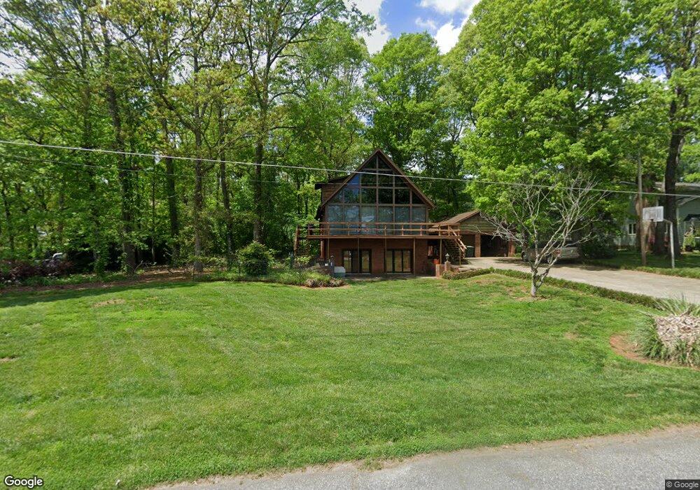 118 Friar Tuck Rd, Statesville, NC 28625 - photo 1