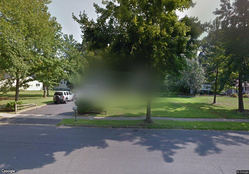 19 Woodland Dr, East Windsor, NJ 08520 - photo 1