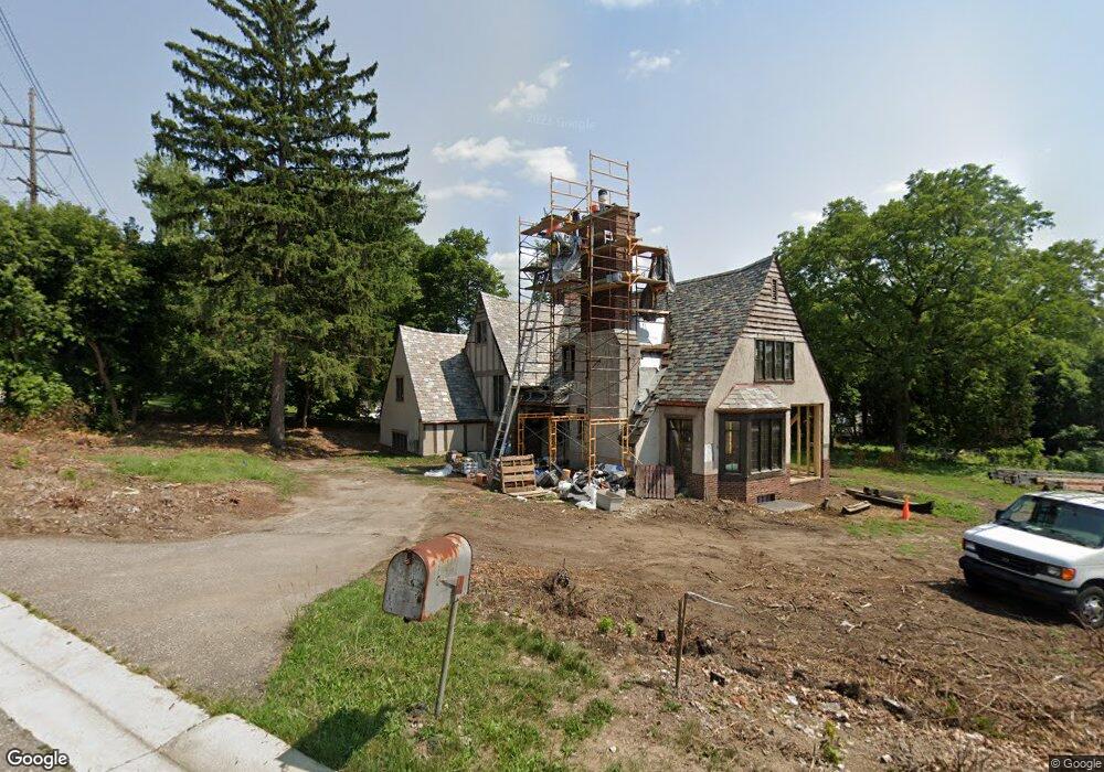 130 E Long Lake Rd unit Bldg-Unit, Bloomfield Hills, MI 48304 - photo 1