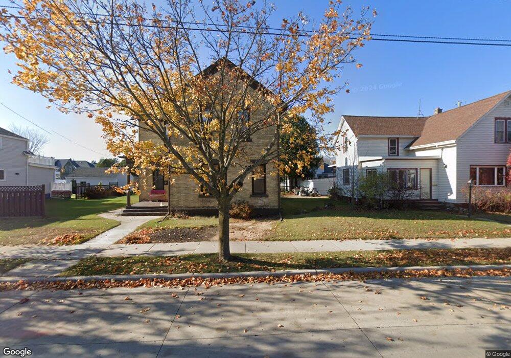 2414 Adams St, Two Rivers, WI 54241 - photo 1