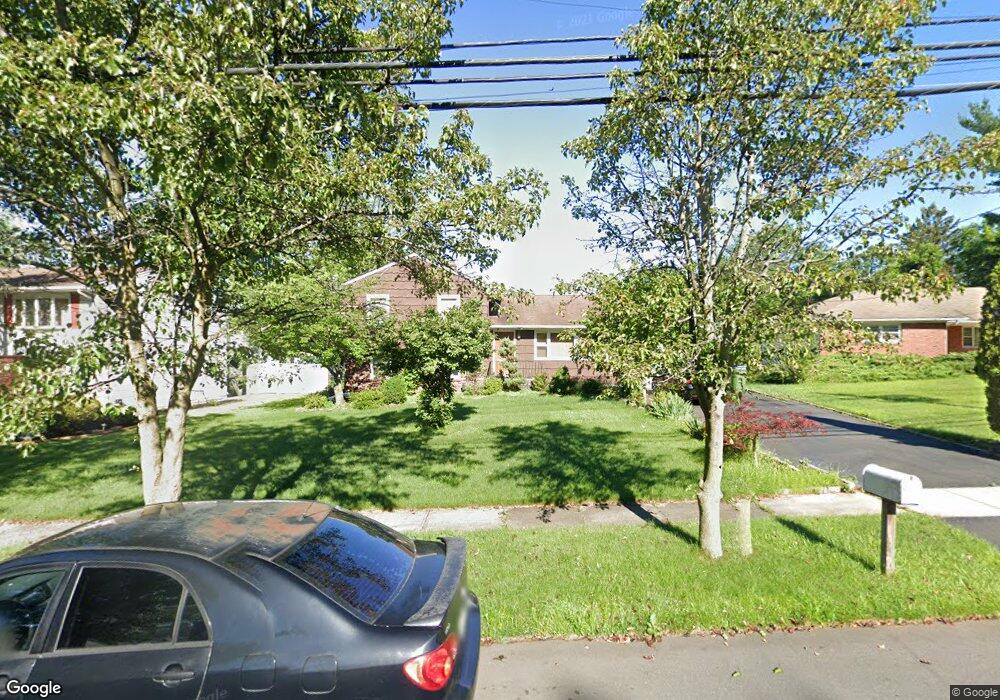 21 Library Place unit home, Edison, NJ 08820 - photo 1