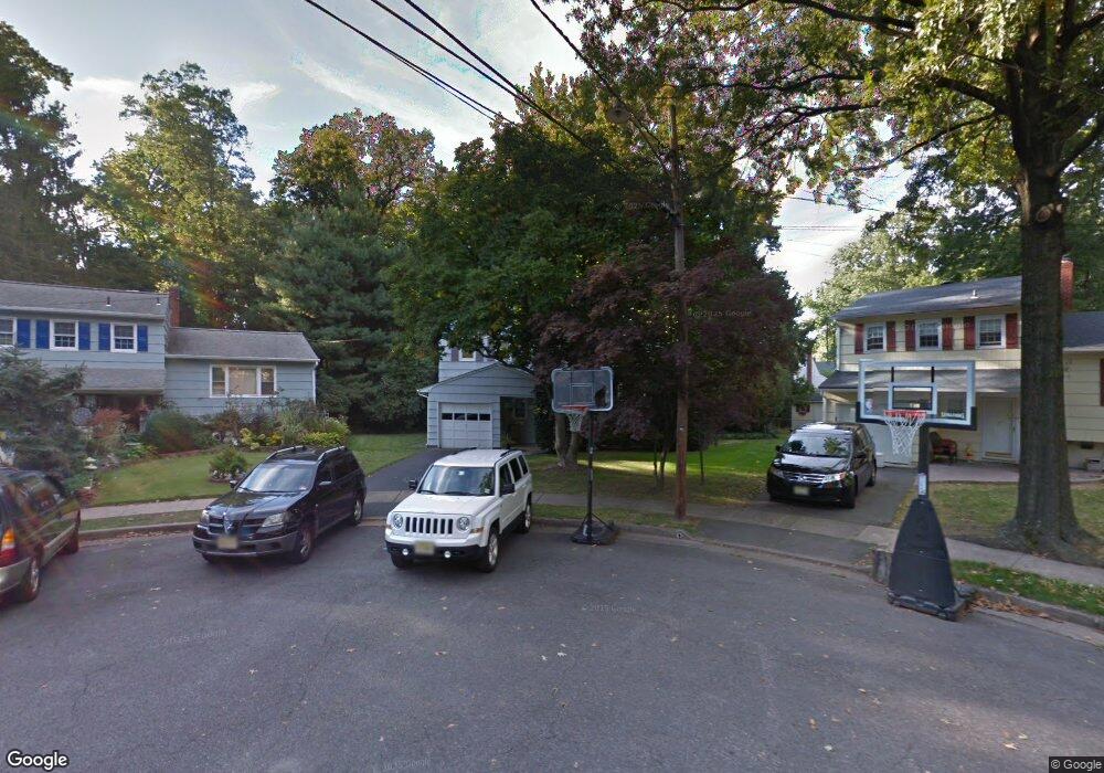 31 Herold Place, Metuchen, NJ 08840 - photo 1