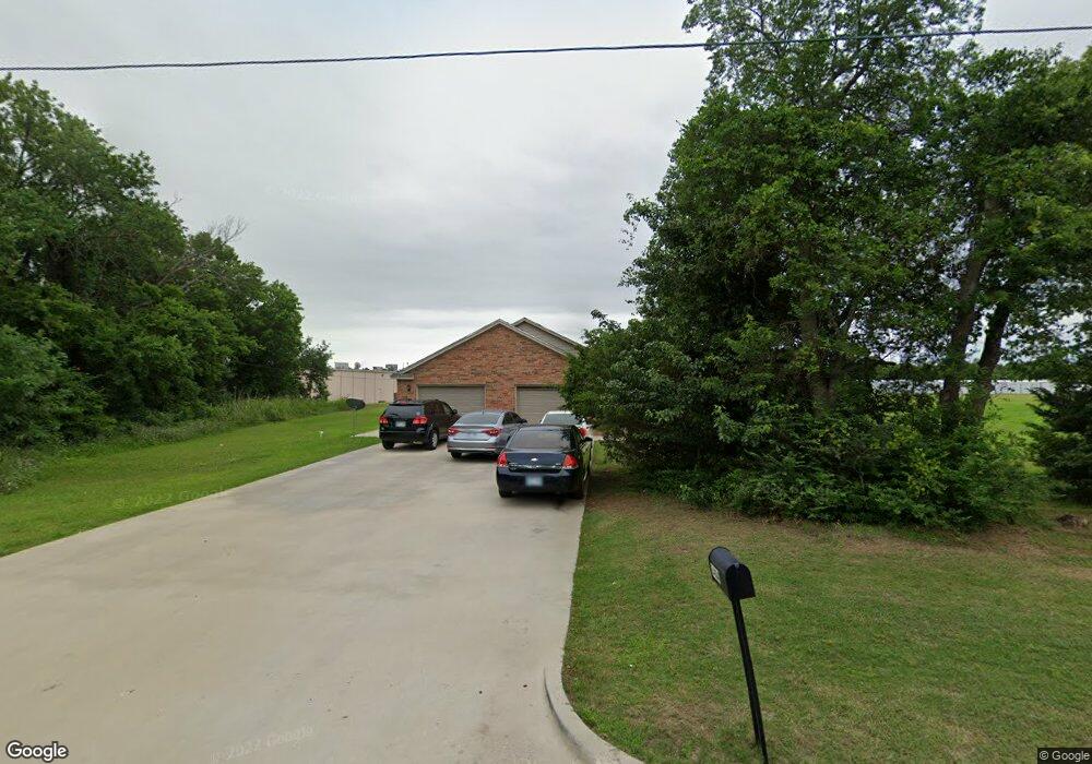 1402 NW 7th Ave NW, Ardmore, OK 73401 - photo 1