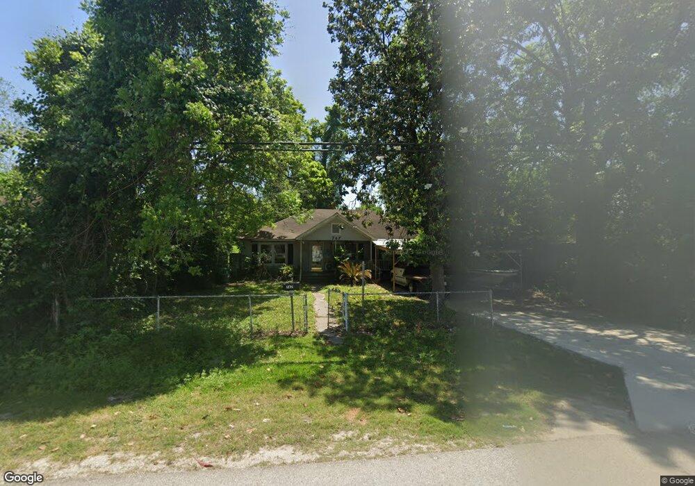 767 W Rittenhouse Rd, Houston, TX 77091 - photo 1