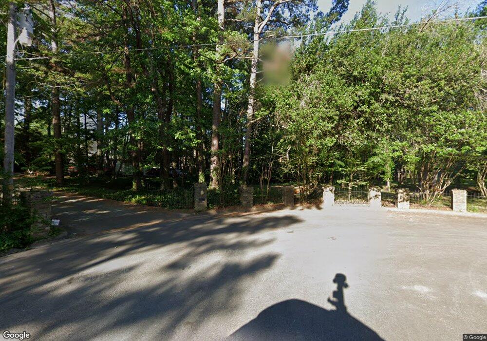 1605 Oak Creek Cir, Tyler, TX 75703 - photo 1