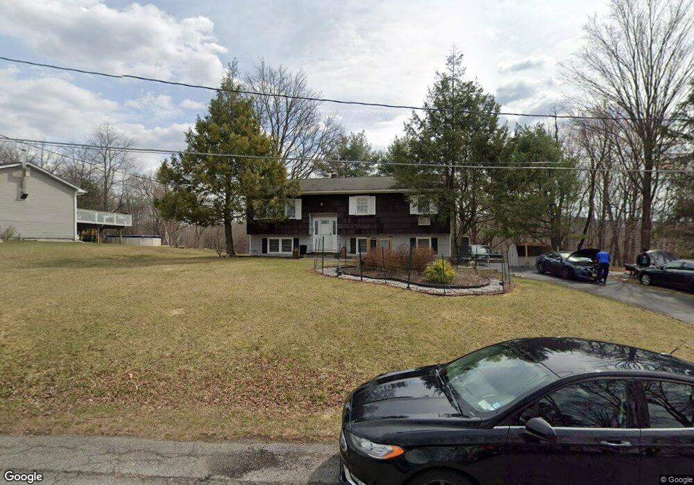 2 Mermaid Rd, Middletown, NY 10940 - photo 1