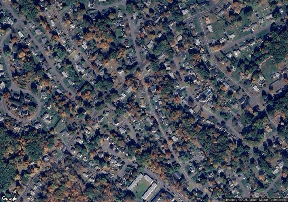 162 Lorann Dr, Naugatuck, CT 06770 - photo 1