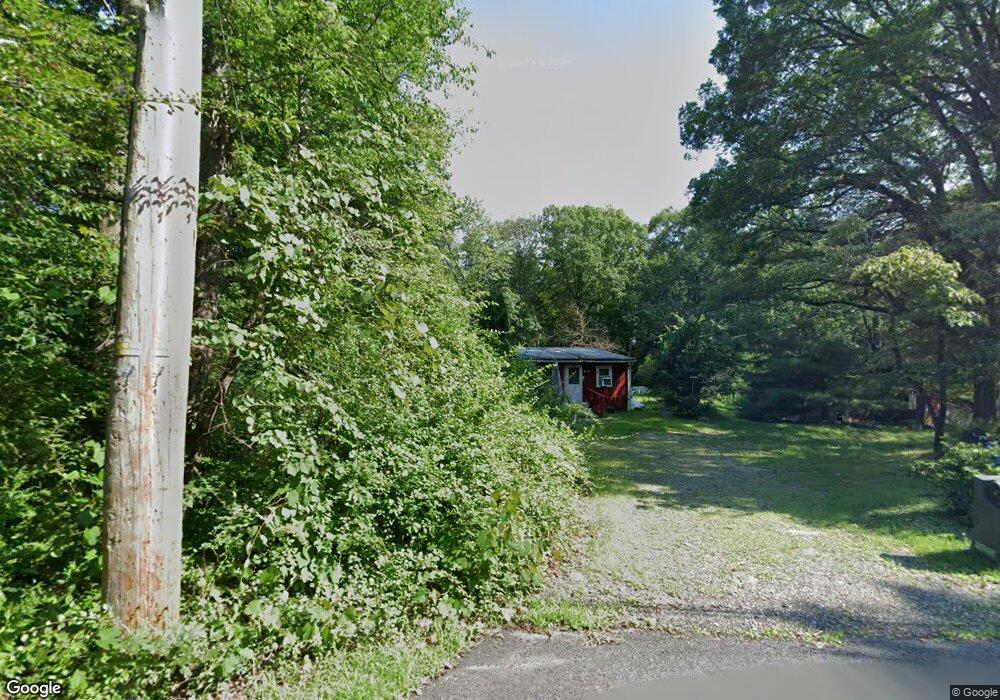 93 Lakeview Dr, Mahwah, NJ 07430 - photo 1