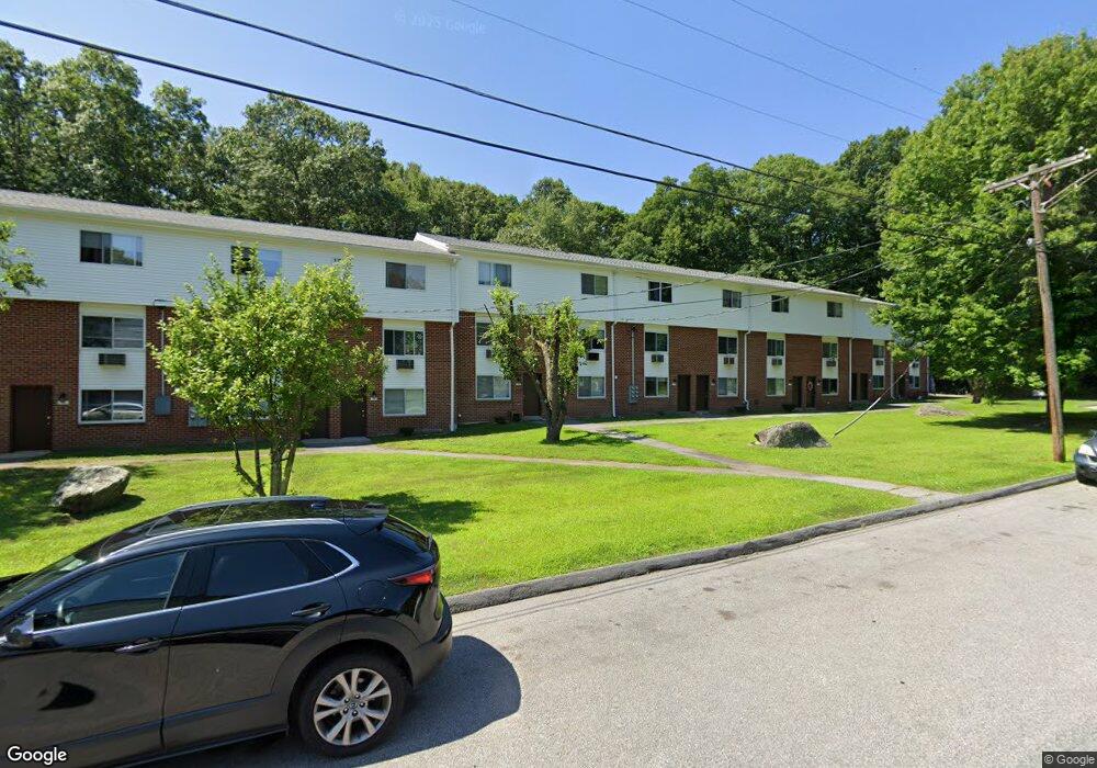 191 Sandy Ln unit 191, Norwich, CT 06360 - photo 1