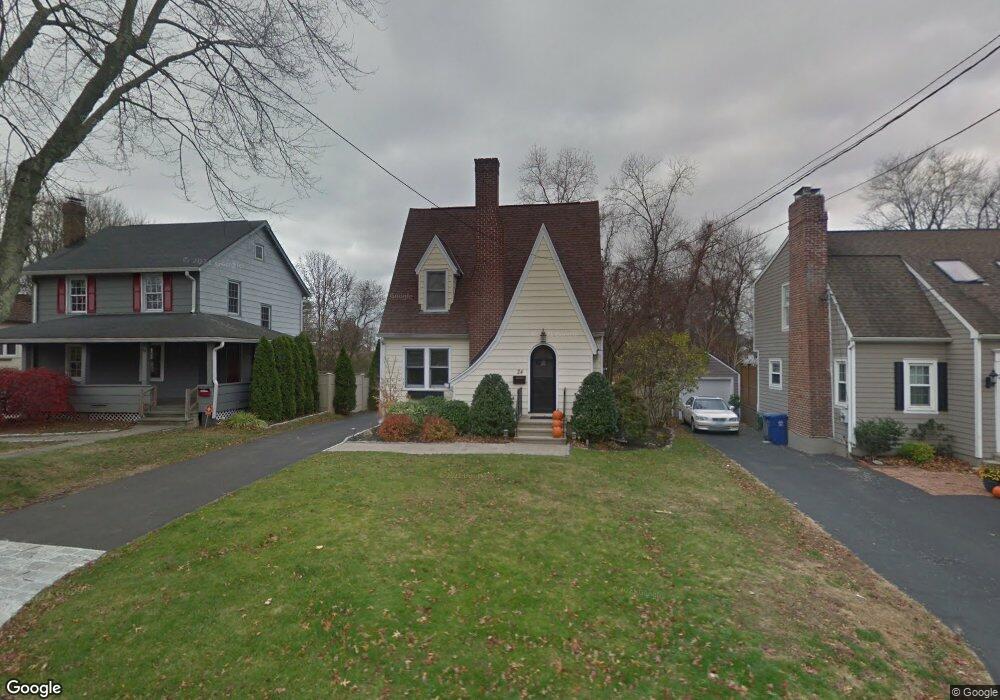 24 Cedar Crest Place, Norwalk, CT 06854 - photo 1