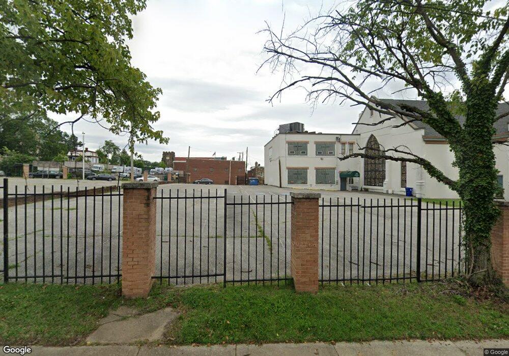 1907 N Hilton St, Baltimore, MD 21216 - photo 1