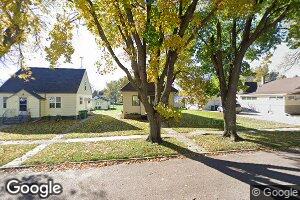 307 E Minnesota Ave, George, IA 51237