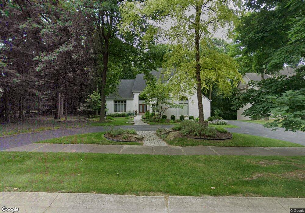 7025 Lakemont Cir, West Bloomfield, MI 48323 - photo 1