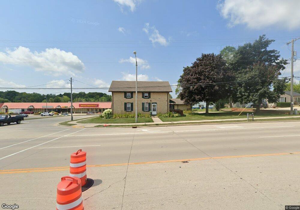 965 Fond du Lac Ave, Kewaskum, WI 53040 - photo 1