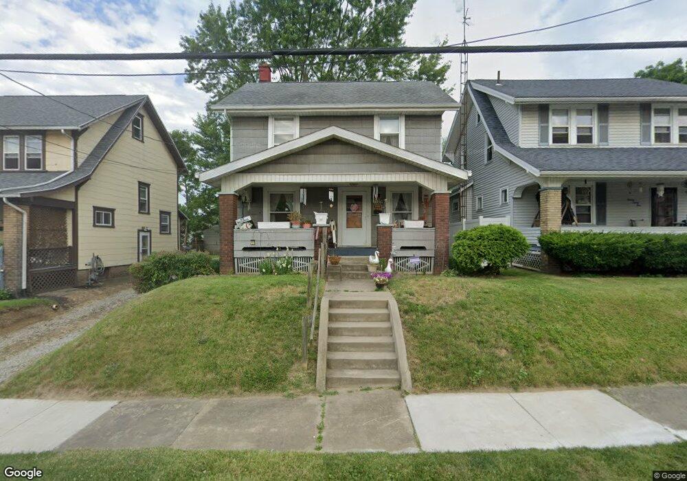 1125 Homewood Ave SW, Canton, OH 44710 - photo 1