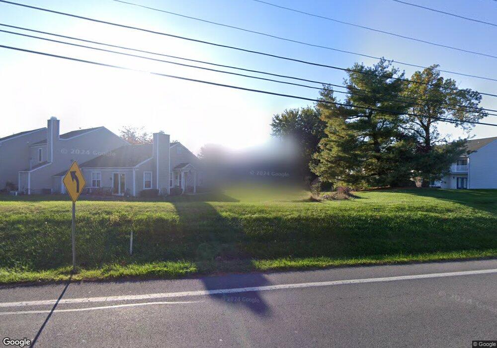 306 Barrington Ct, Palmyra, PA 17078 - photo 1