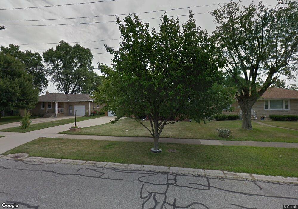 825 N Harvey St, Griffith, IN 46319 - photo 1