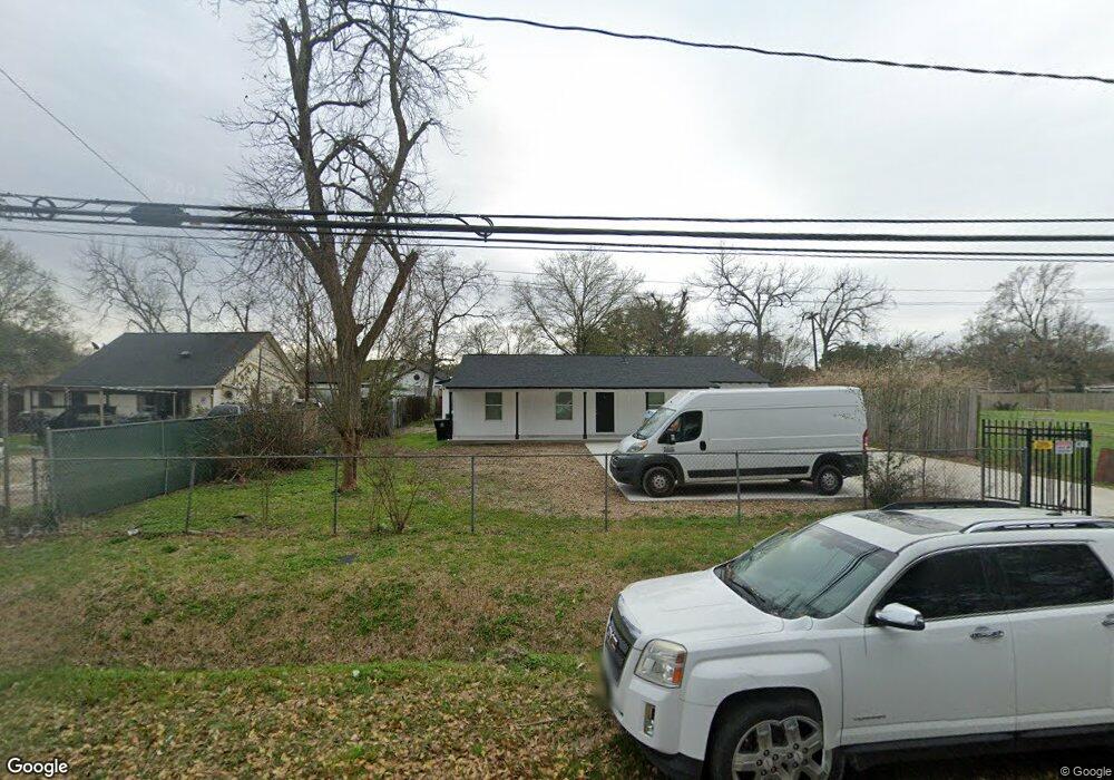 706 Turner Dr unit 3, Houston, TX 77076 - photo 1