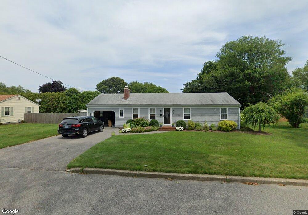10 Elmwood Ct, Warren, RI 02885 - photo 1