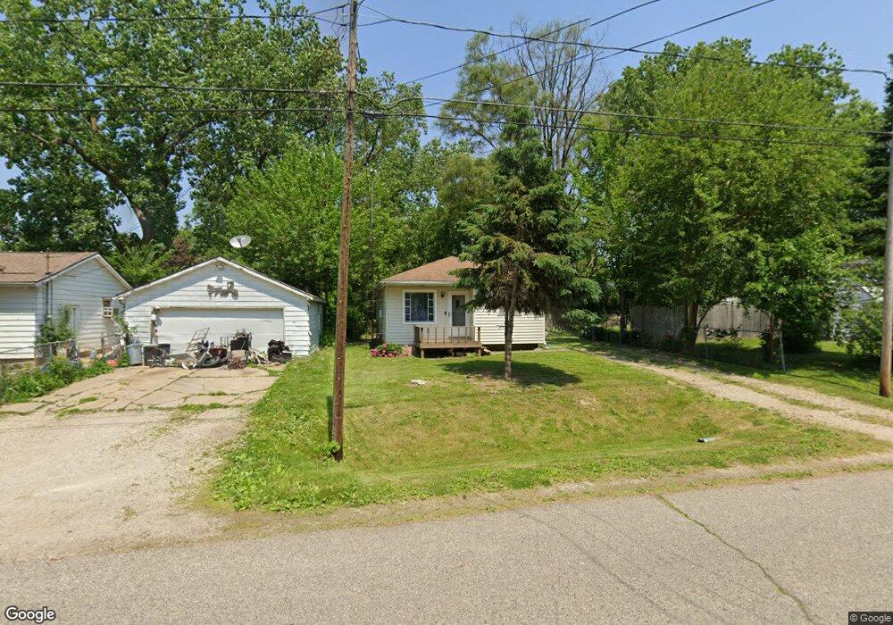 3064 Stratford St, Flint, MI 48504 - photo 1