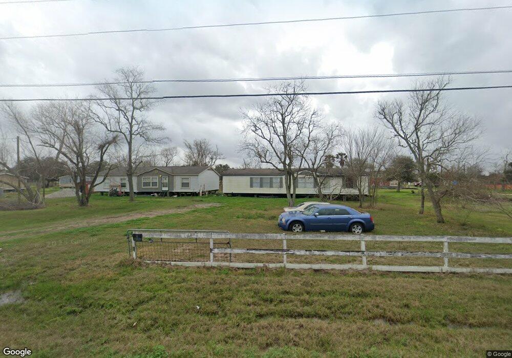 1051 County Road 695a, Alvin, TX 77511 - photo 1