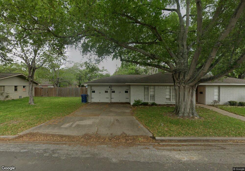 2917 La Vista Ave, Bay City, TX 77414 - photo 1