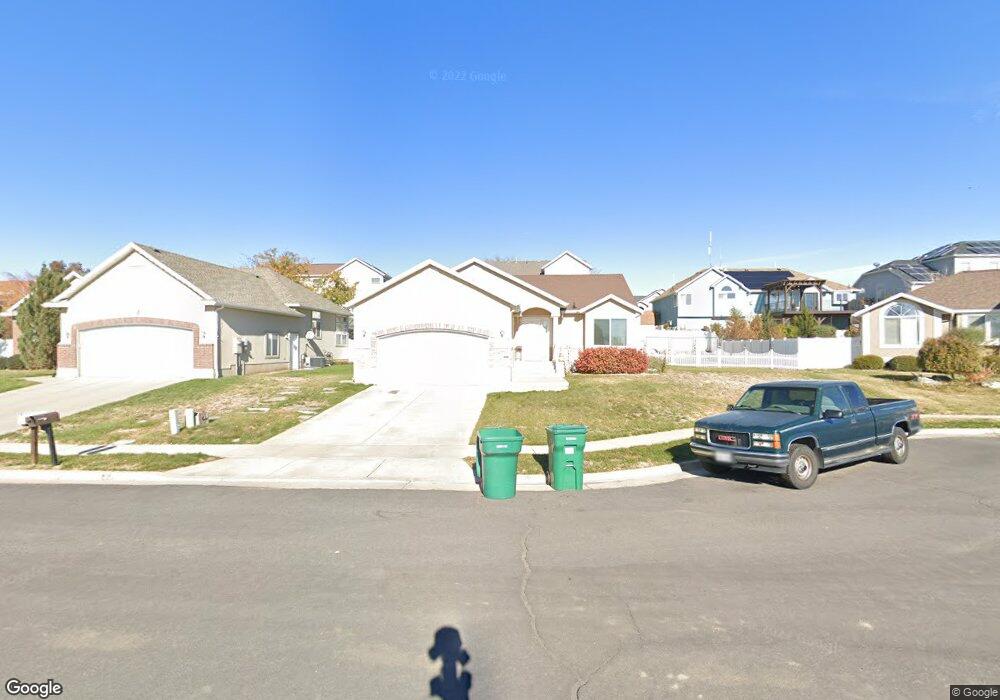 102 W 2250 N, Layton, UT 84041 - photo 1