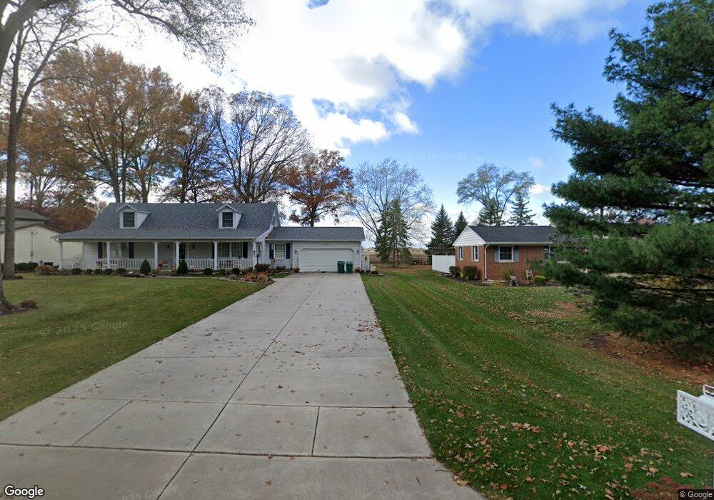 2589 Debbie Dr, Lima, OH 45807 - photo 1