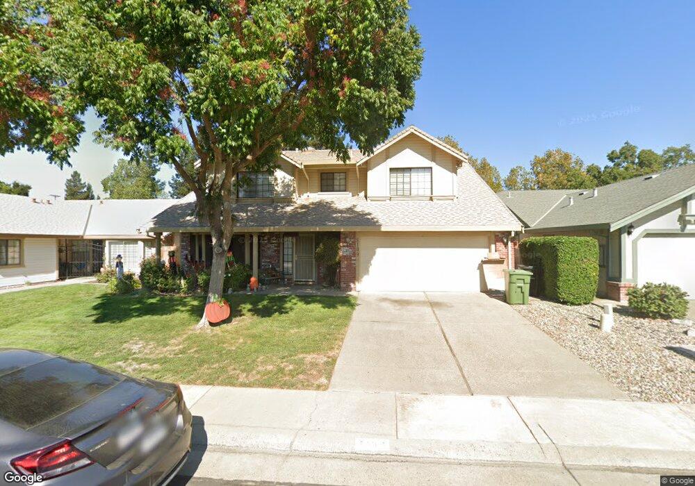 5109 Pleasantglen Way, Elk Grove, CA 95758 - photo 1