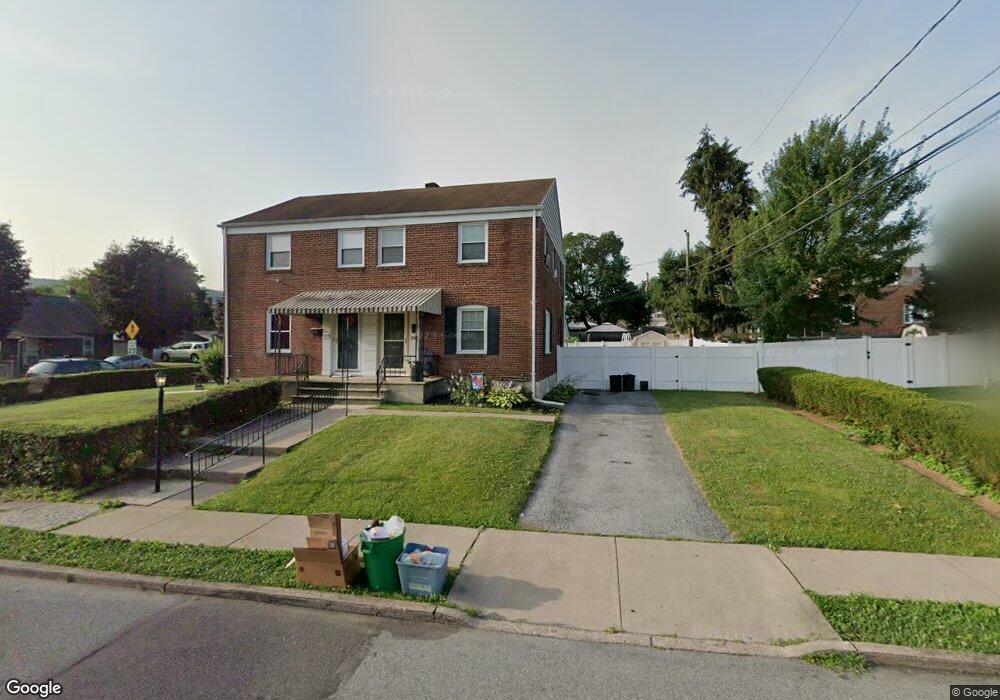 606 Mohawk St, Allentown, PA 18103 - photo 1