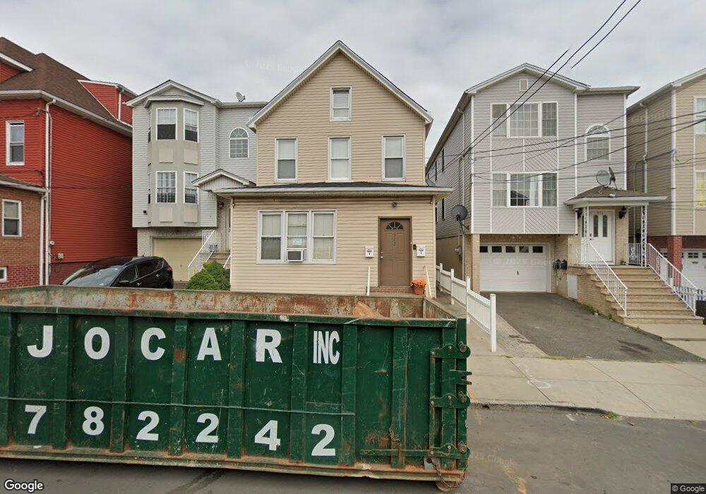 313 S Park St, Elizabethport, NJ 07206 - photo 1