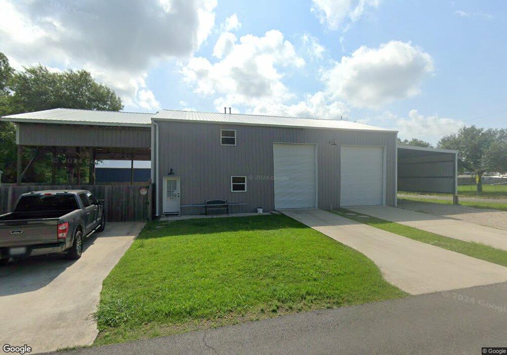 301 Fontenot Ln, Lake Charles, LA 70607 - photo 1