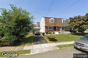 226 Gray St, Brookhaven, PA 19015