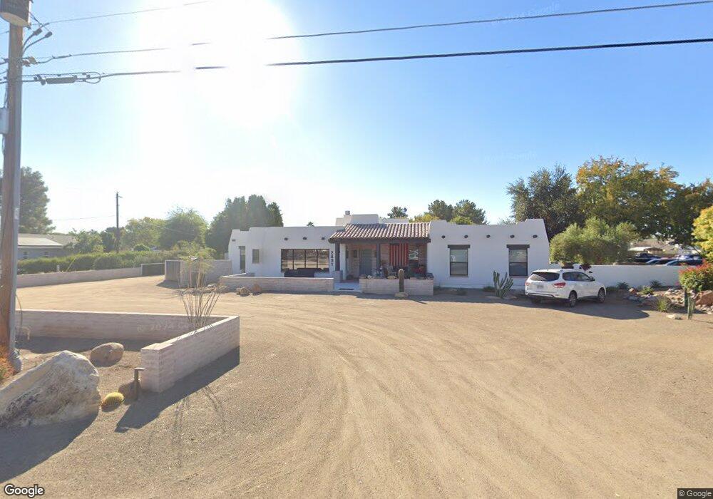 2431 E Desert Ln, Gilbert, AZ 85234 - photo 1