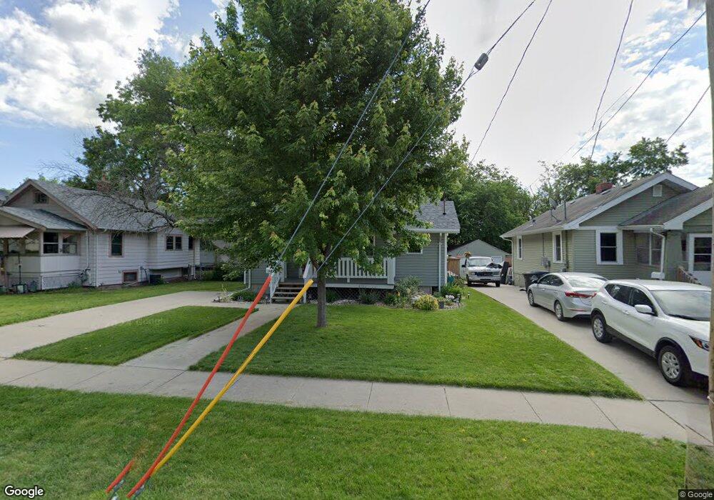 3211 Cambridge St, Des Moines, IA 50313 - photo 1