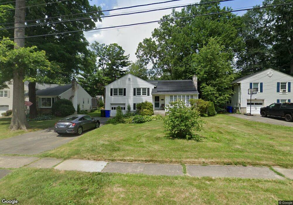 18 Grenhart St, West Hartford, CT 06117 - photo 1