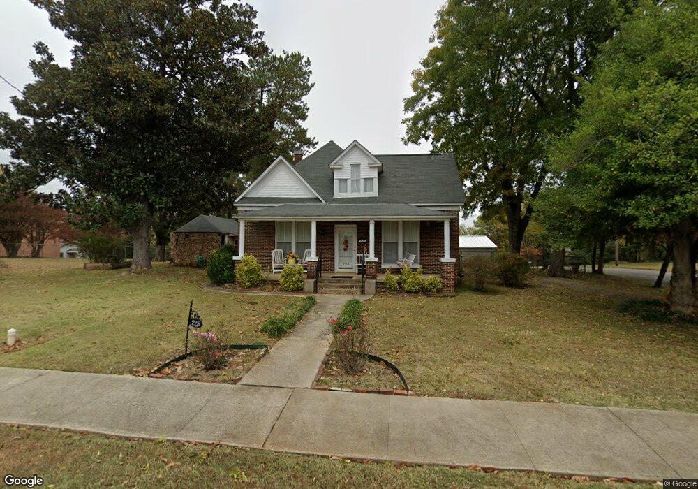 225 Plum St, Florence, AL 35630 - photo 1