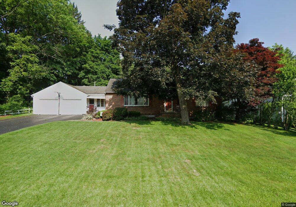 963 Riverview Rd, Schenectady, NY 12309 - photo 1