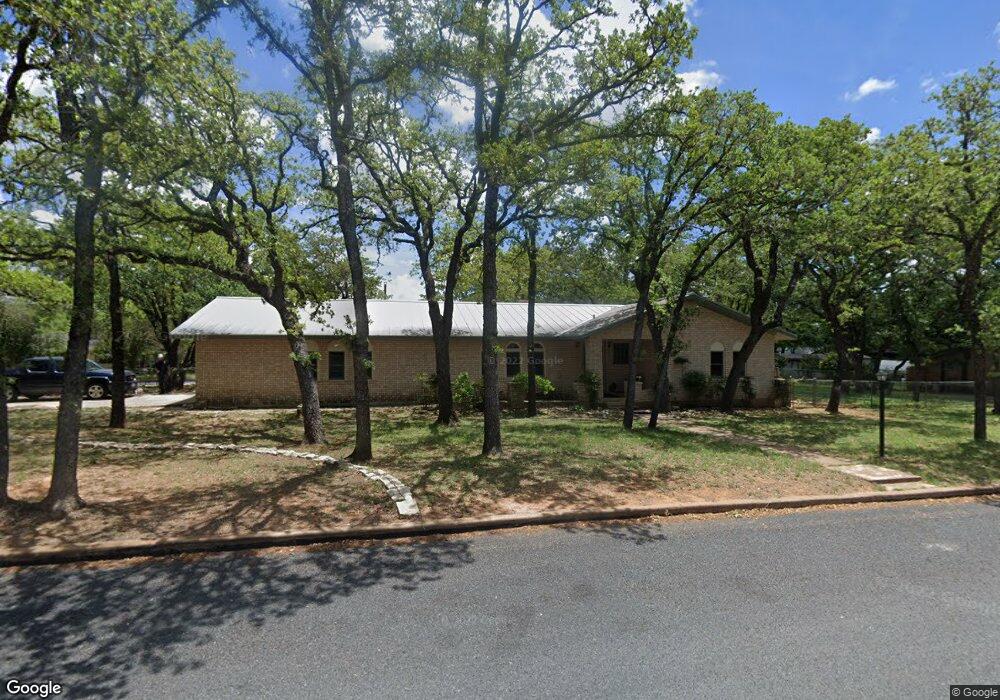 314 Tanglewood Dr, Fredericksburg, TX 78624 - photo 1