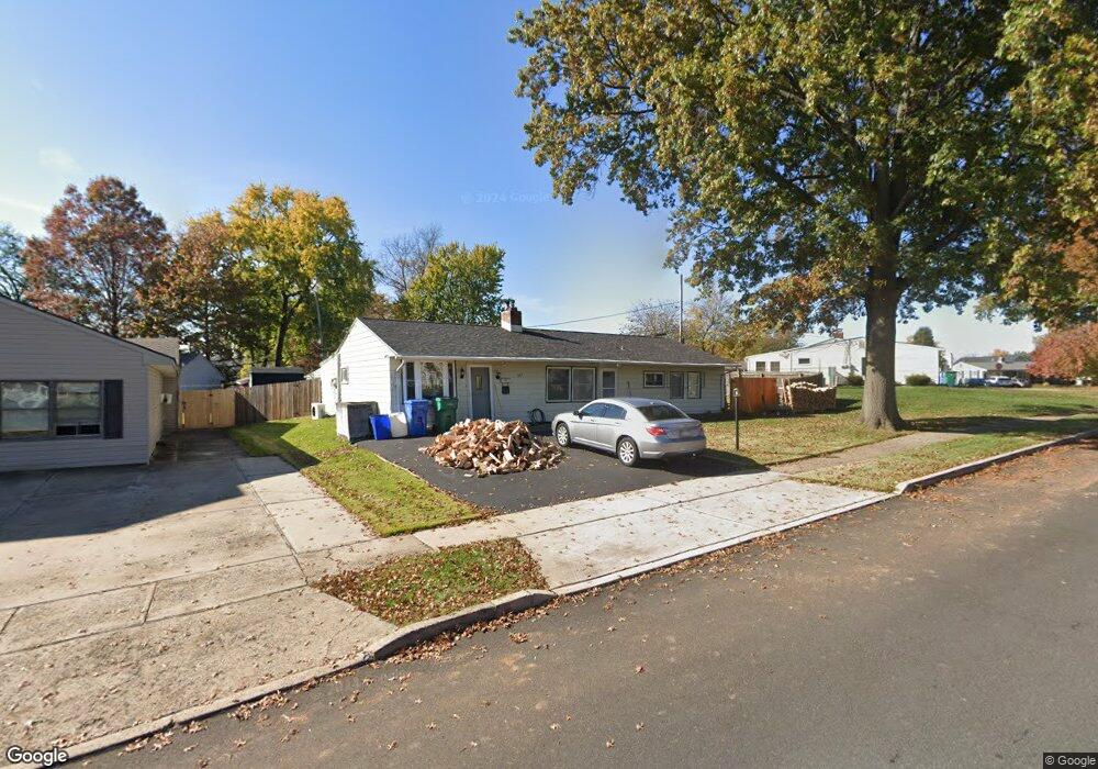 383 Blue Ridge Dr, Levittown, PA 19057 - photo 1