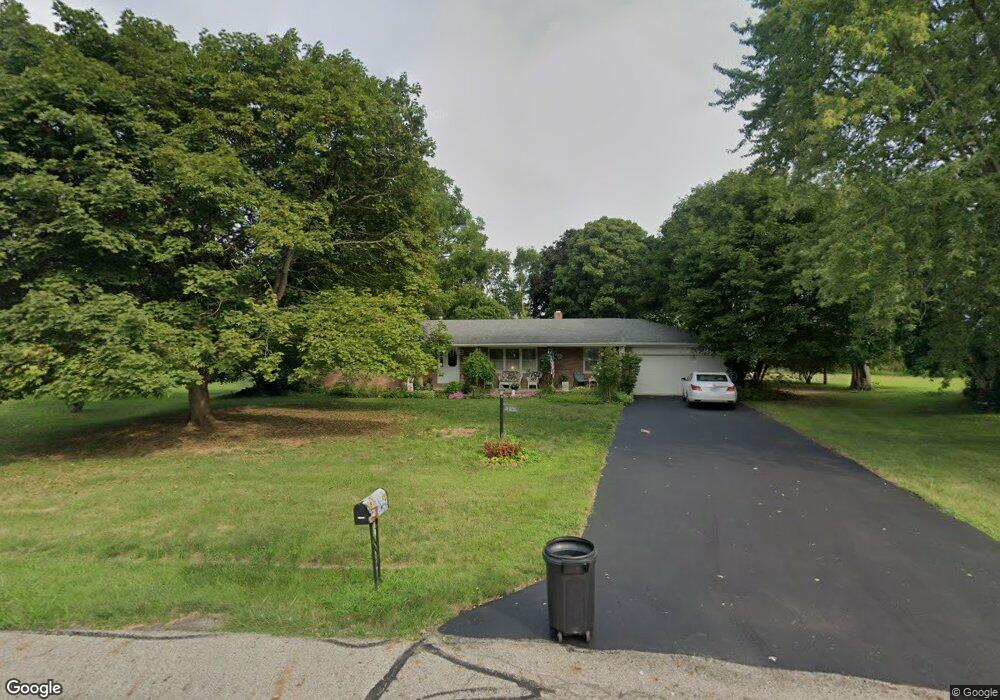 350 Juhl Rd, Circleville, OH 43113 - photo 1