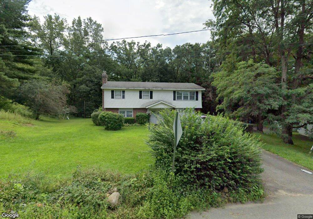 13 Bickford Ln, Troy, NY 12182 - photo 1