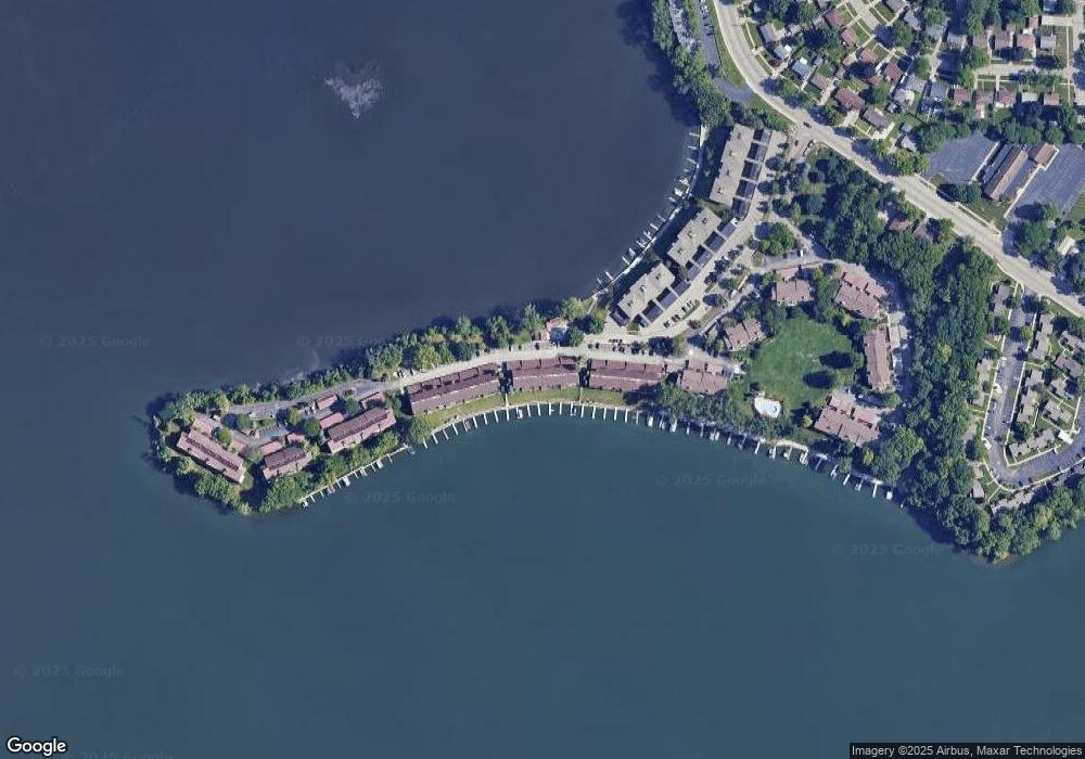 824 Cliffs Dr unit 203, Ypsilanti, MI 48198 - photo 1