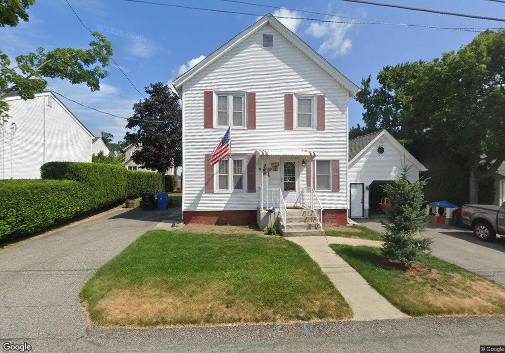 24 Meadow Ave, Cumberland, RI 02864 - photo 1