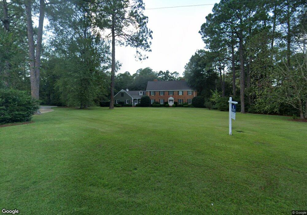 1226 Honeysuckle Rd, Dothan, AL 36305 - photo 1