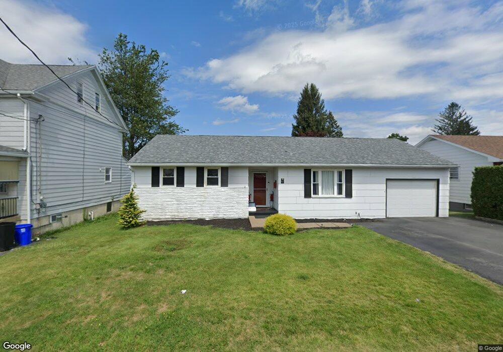 637 W 20th St, Hazleton, PA 18201 - photo 1